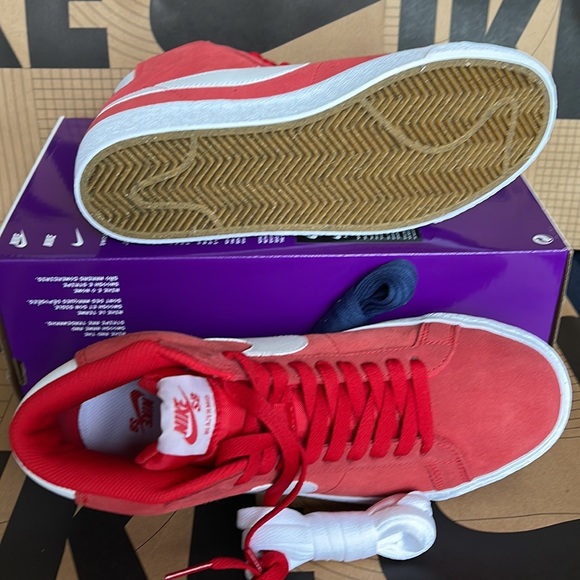 Nike SB Zoom Blazer Mid university Red/white Men’s sneakers - Picture 9 of 16